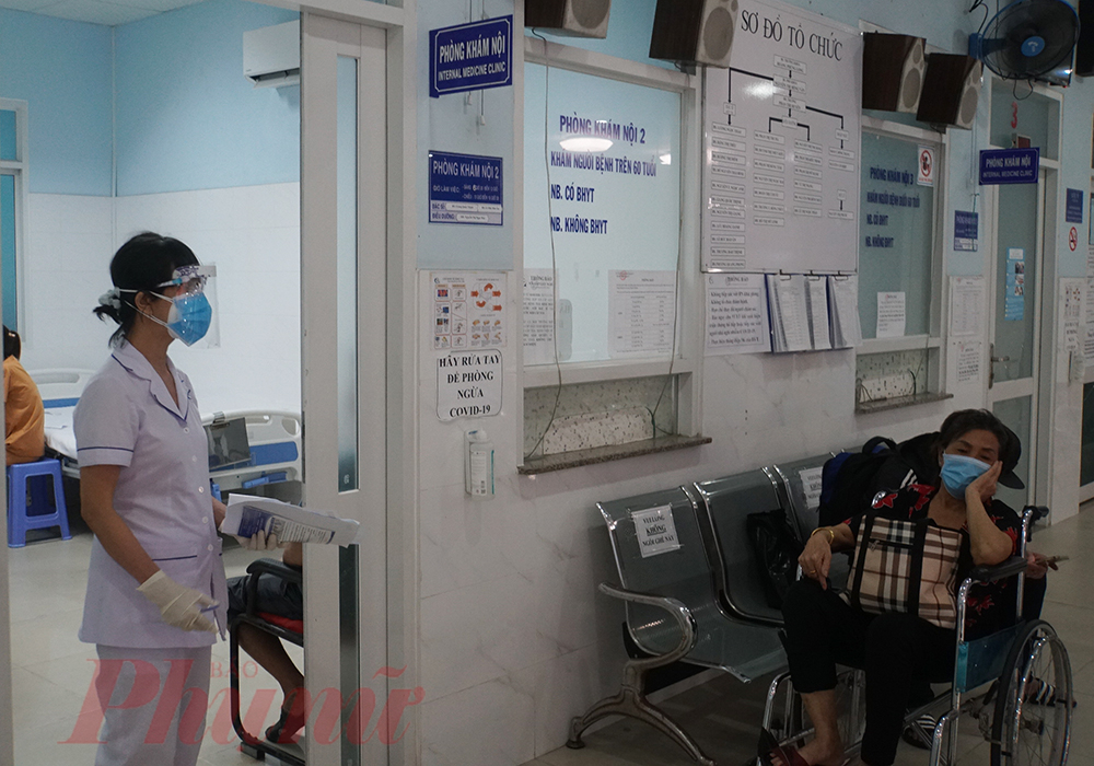 Ngày 28/9, Bệnh viện Quận 7 đã bắt đầu khám chữa bệnh thông thường cho người dân trên địa bàn