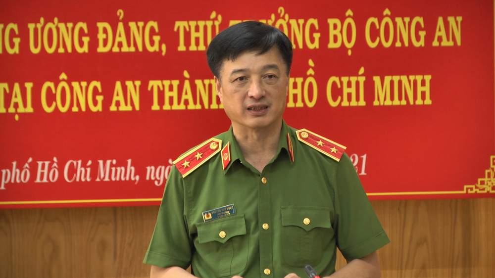 Trung tướng Nguyễn Duy Ngọc, Thứ trưởng Bộ Công an phát biểu chỉ đạo.