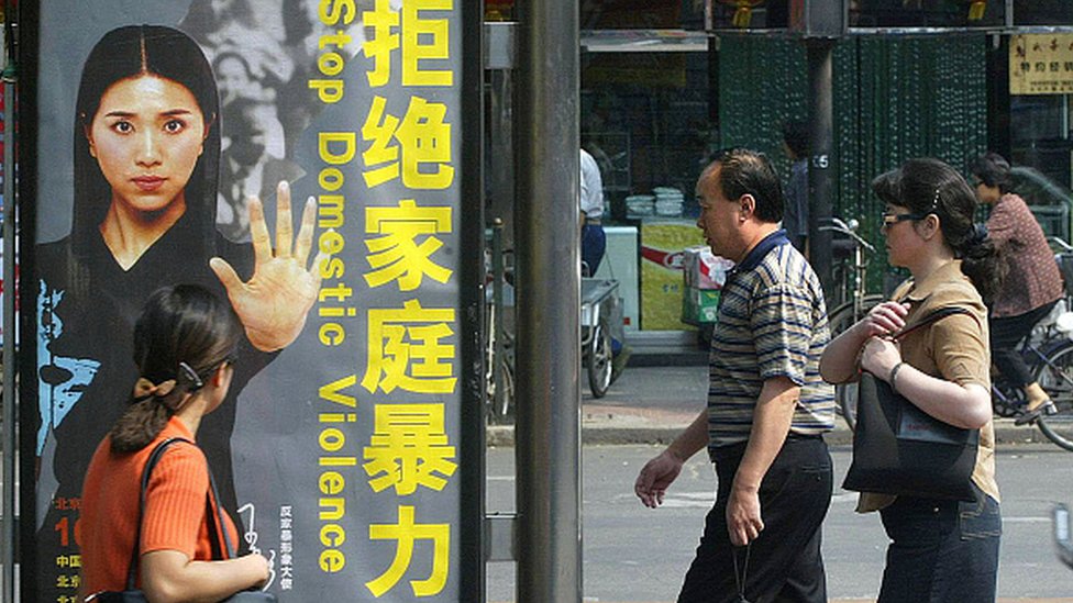 Vấn đề bạo hành gia đình xảy ra rất phổ biến ở Trung Quốc do việc thực thi pháp luật còn hạn chế - Ảnh: Getty Images