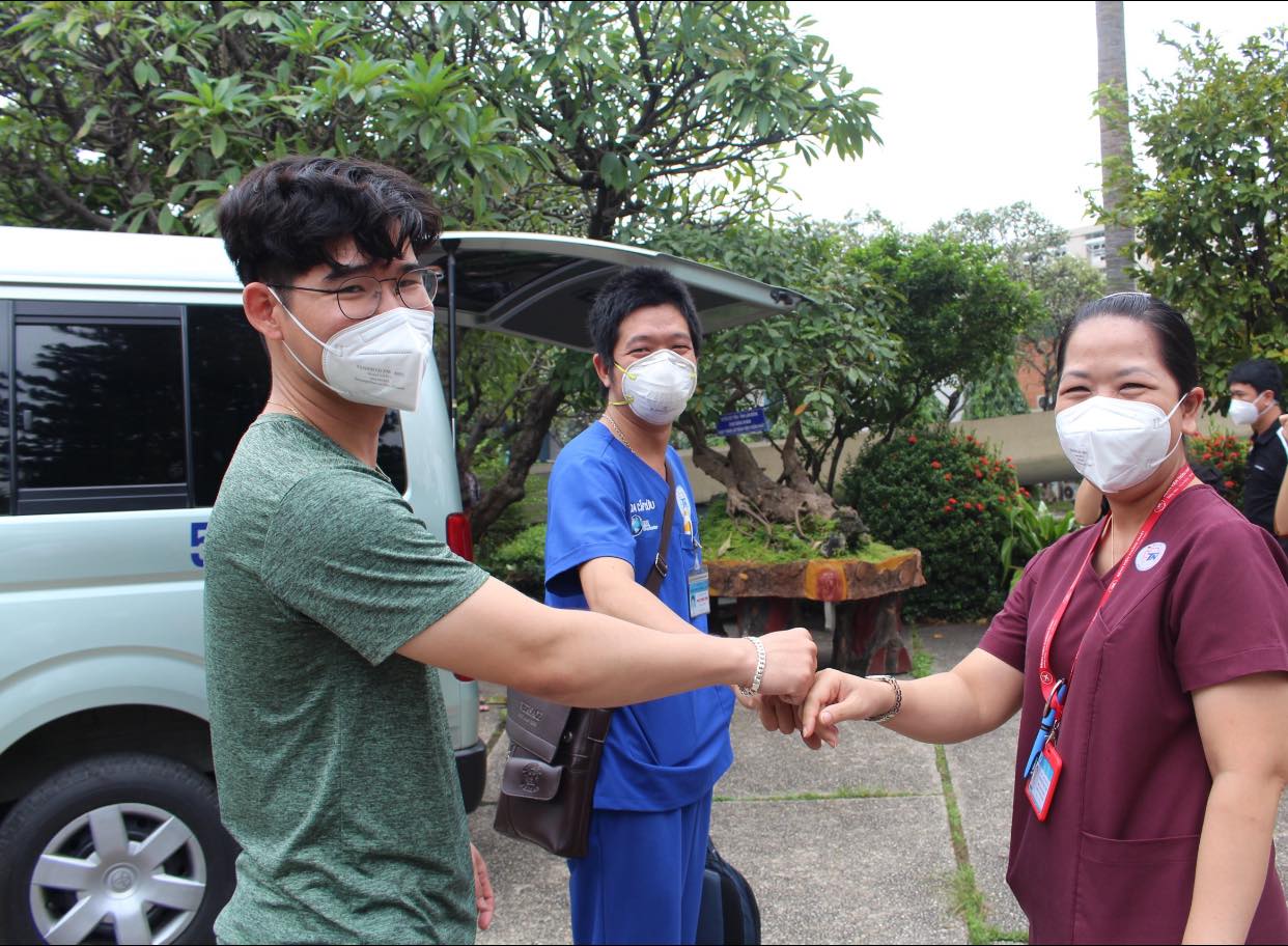 Đoàn bác sĩ Bệnh viện Thống Nhất quyết tâm giúp Ninh Thuận chống dịch