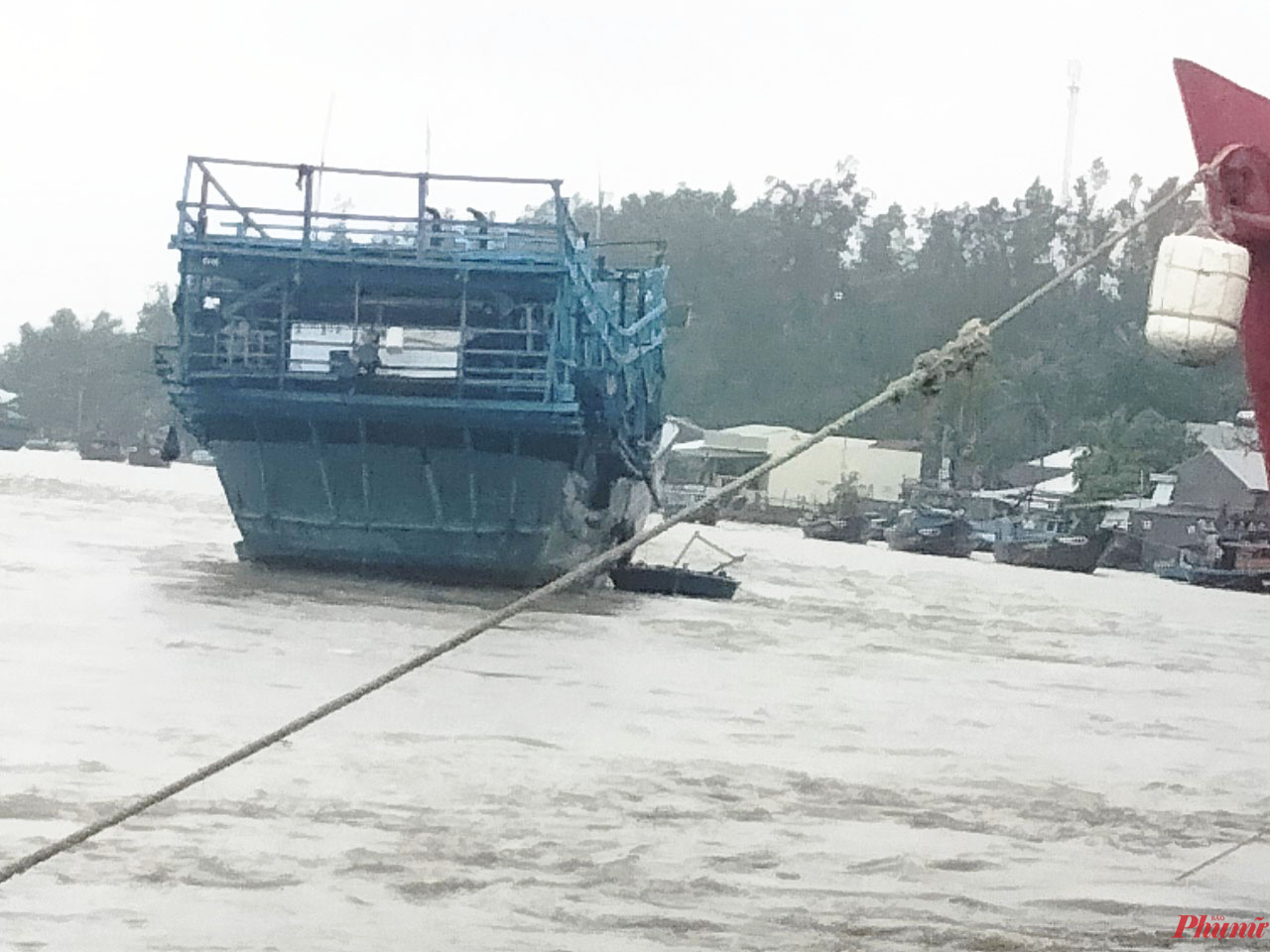 3 ngư dân mất tích trong mưa to, gió lớn 