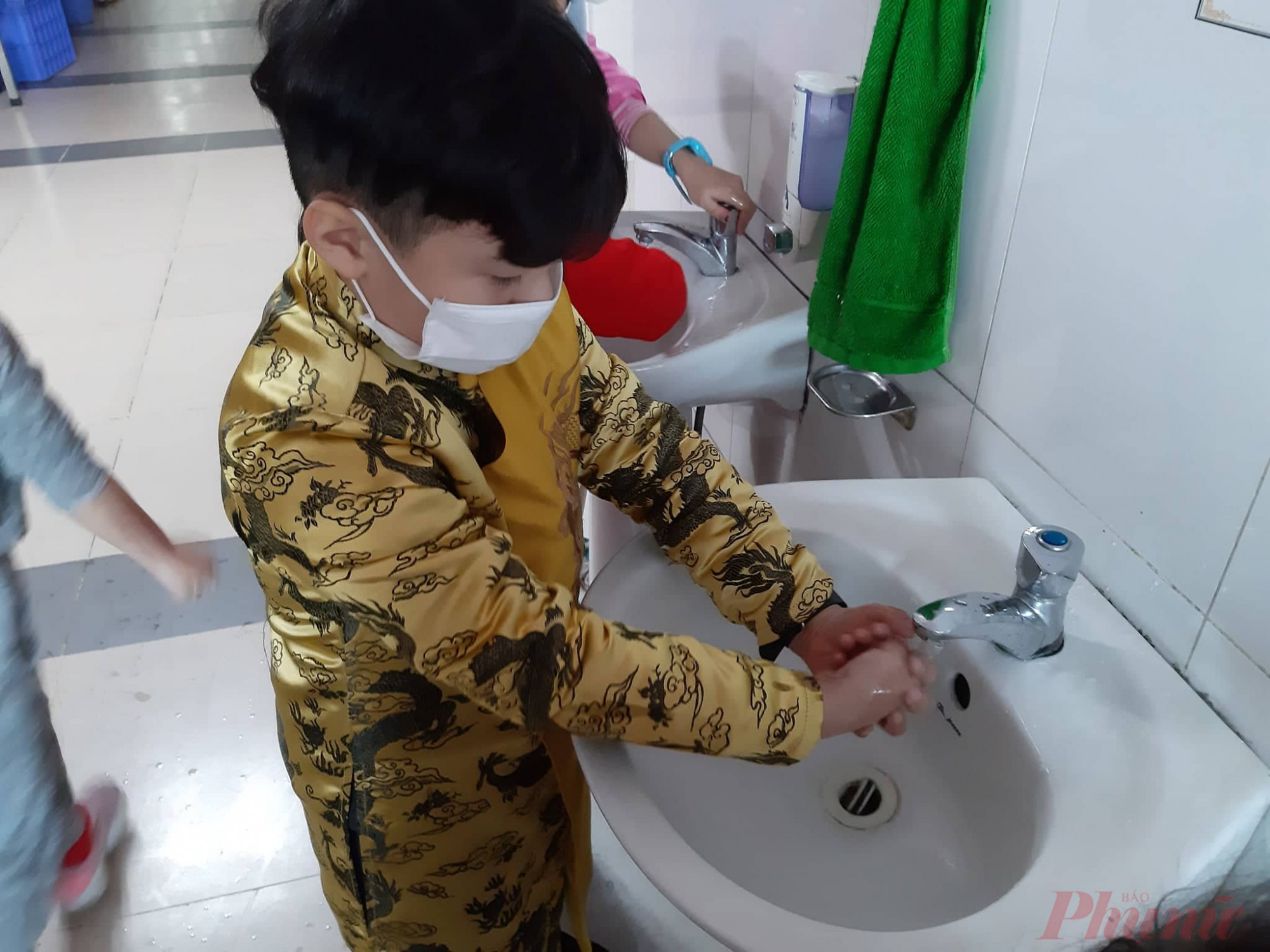 Nhà trường phải bố trí khu vực rửa tay cho học sinh - Ảnh: Đại Minh
