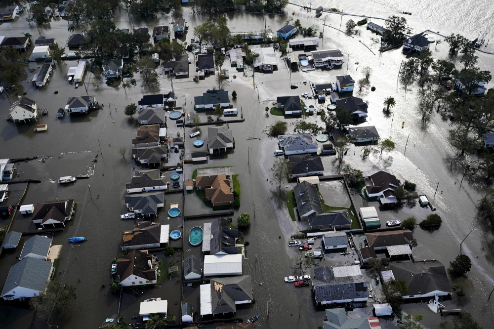 Những ngôi nhà bị ngập lụt sau cơn bão Ida hôm 30/8/021, ở Jean Lafitte, bang Louisiana, Mỹ