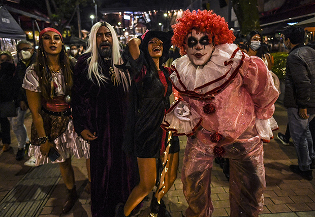 Không khí Halloween tưng bừng tại Colombia.