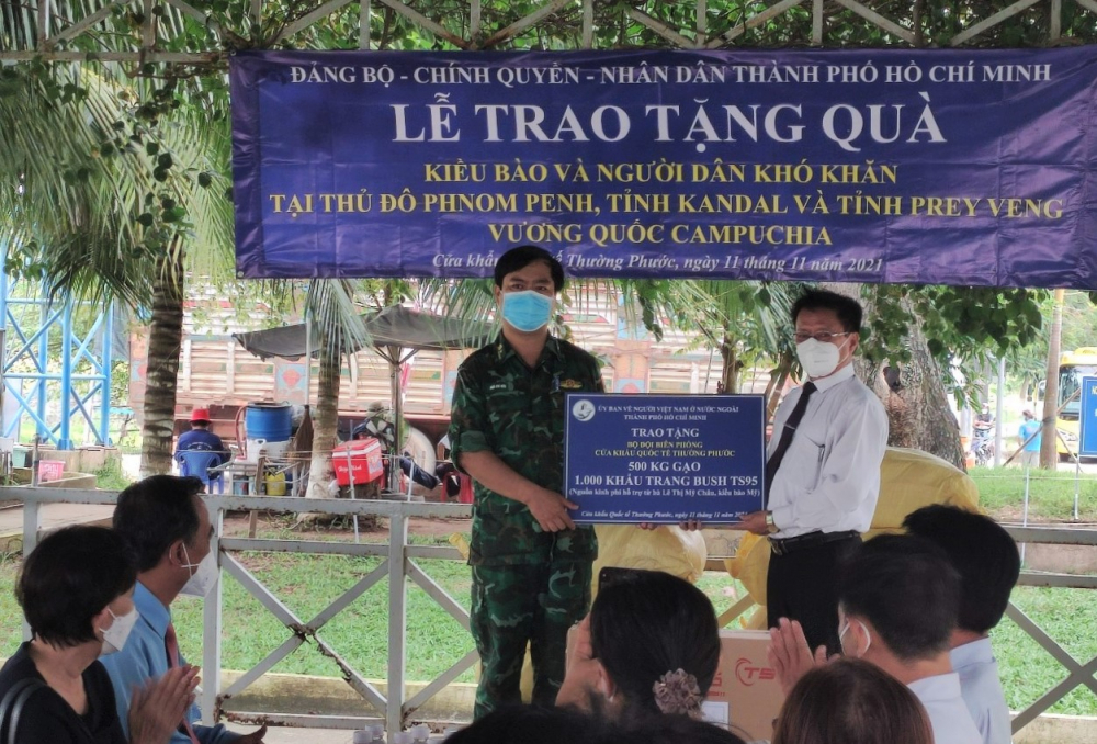 Ủy ban về người Việt Nam ở nước ngoài TPHCM 
