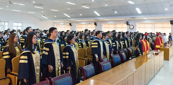 Sinh viên Trường ĐH Tài chính Marketiing trong lễ tốt nghiệp - Ảnh minh hoạ