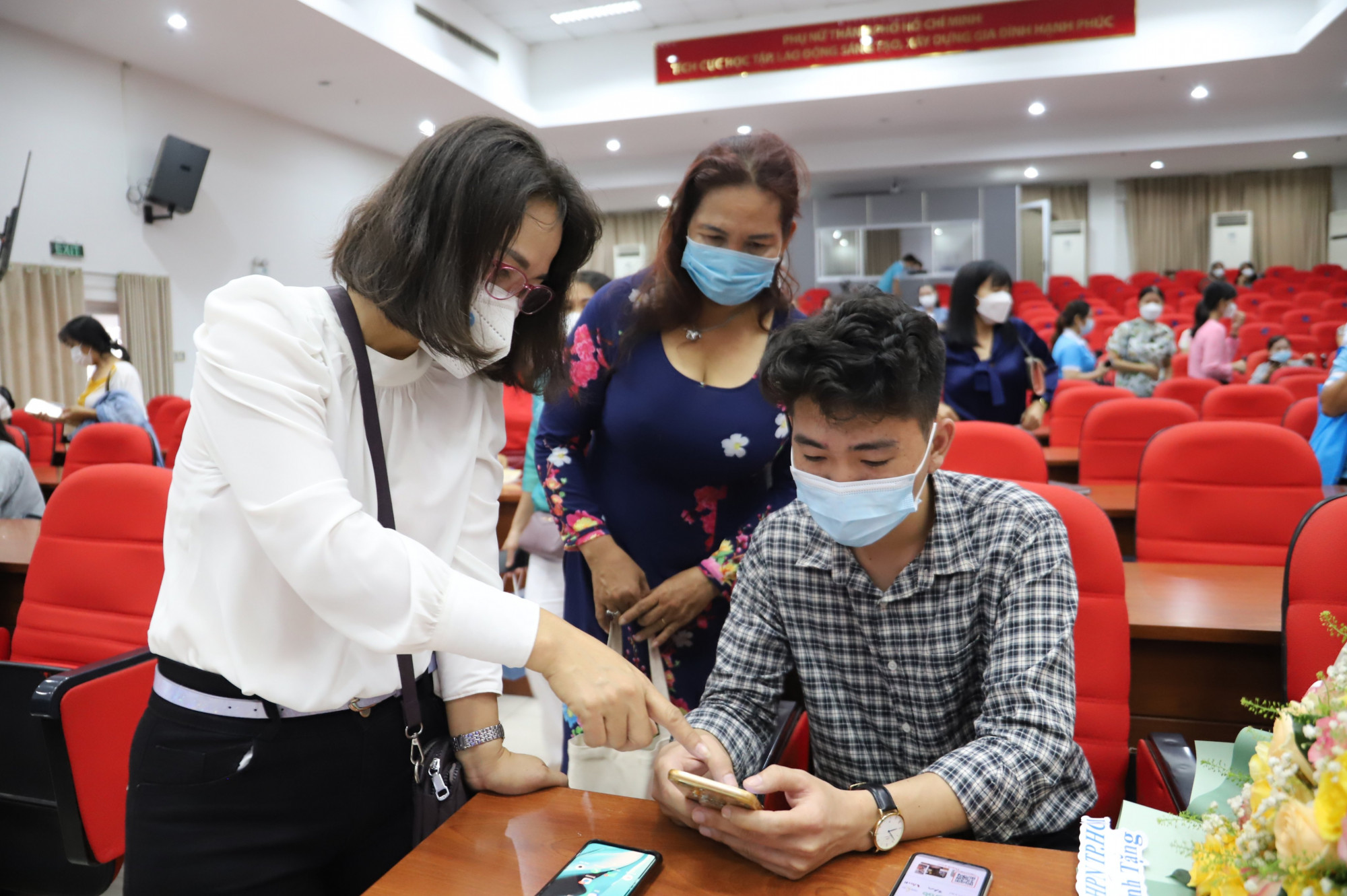 Đây là chương trình hợp tác giữa Hội LHPN Việt Nam và Công ty trách nhiệm hữu hạn Unilever Việt Nam với mong muốn hỗ trợ nâng cao quyền năng cho phụ nữ góp phần thúc đẩy bình đẳng giới, xây dựng gia đình hạnh phúc