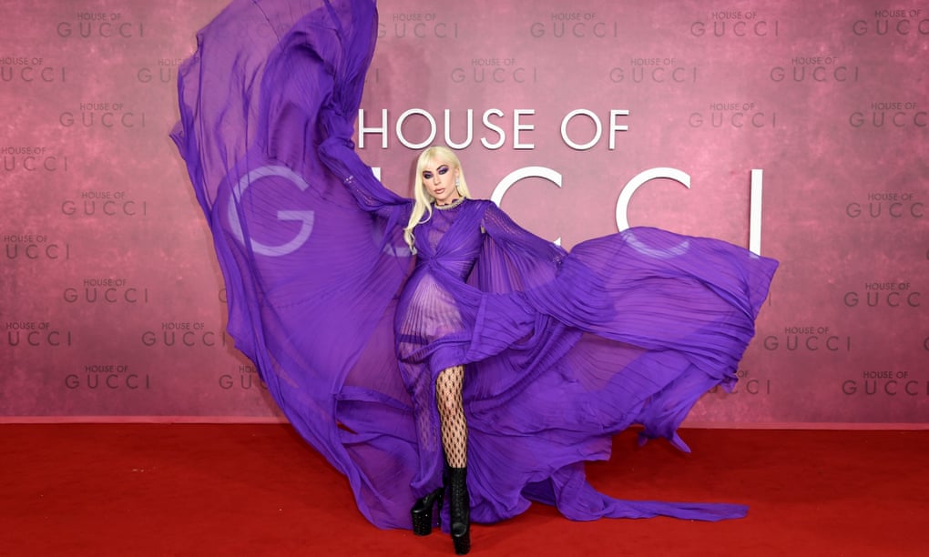 Lady Gaga tham dự buổi ra mắt thương hiệu House of Gucci tại London ở Anh