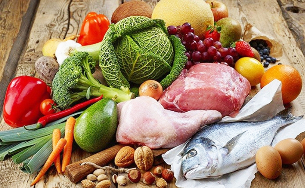 Các gia đình nên chú ý tăng cường bổ sung vi chất dinh dưỡng bằng các thực phẩm tự nhiên trong bữa ăn hằng ngày