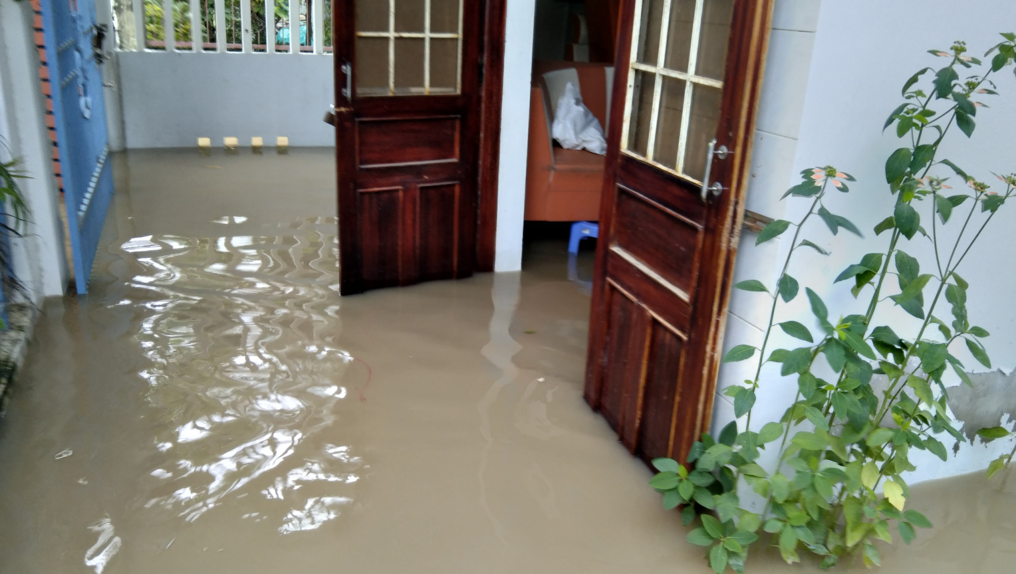 Vẫn còn hơn 300 nhà dân bị ngập do nước lũ