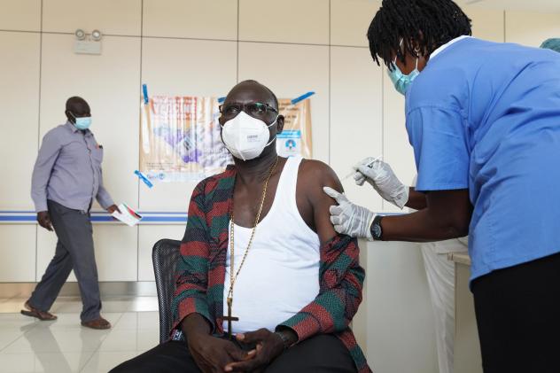 Nigeria sẽ tiêu hủy một triệu liều vắc xin COVID-19 hết hạn sử dụng - Ảnh: Andreea Campeanu/Getty Images