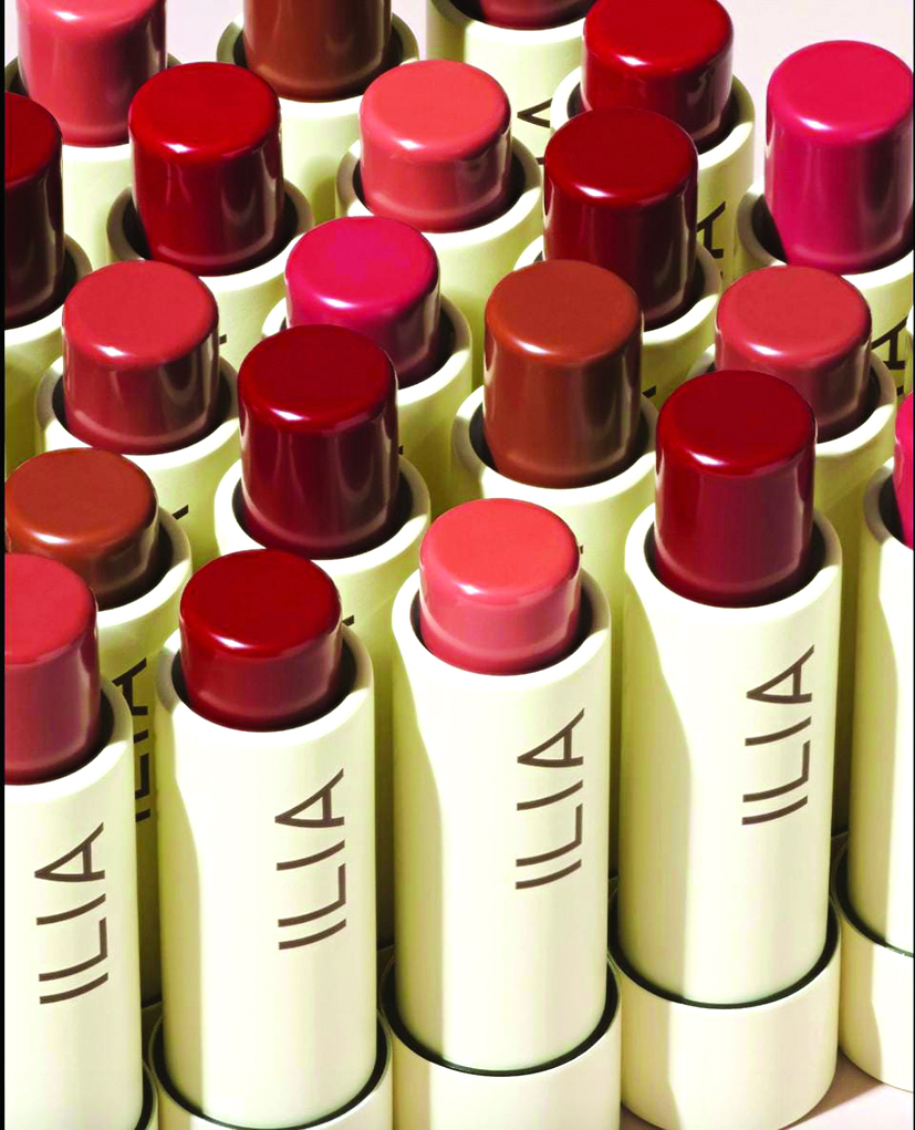 Son dưỡng môi Balmy Tint Hydrating Lip Balm dành cho mọi độ tuổi là sản phẩm nổi bật của thương hiệu Ilia - ẢNH: ILIA BEAUTY