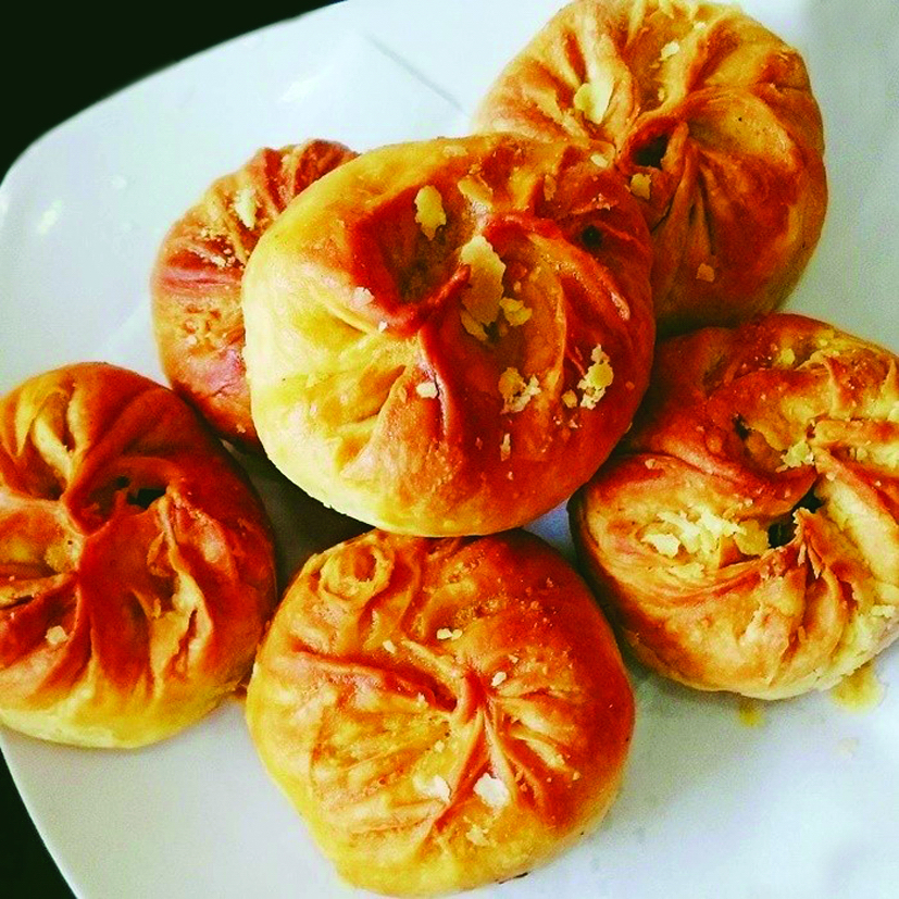 Những chiếc bánh tròn xinh từ lâu đã trở thành đặc sản của Nam Định - Ảnh: Internet