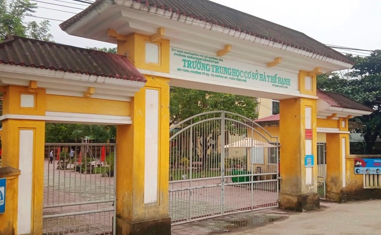 Trường THCS Hà Thế Hạnh nơi cháu H. đã được têm vắc xin phòng chống COVID-19