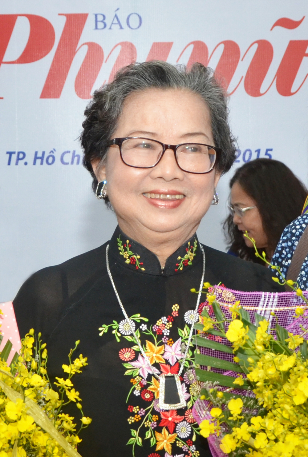 Tiến sĩ Hồ Thị Minh Nguyệt - nguyên Phó Chủ tịch Hội LHPN TP.HCM, nguyên Tổng Biên tập Báo Phụ Nữ TP.HCM