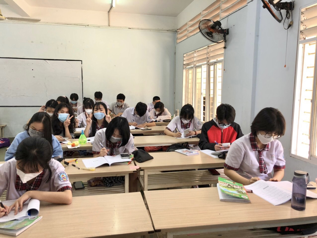 Học sinh đã dần thích ứng với việc dạy và học trực tiếp trong bối cảnh dịch