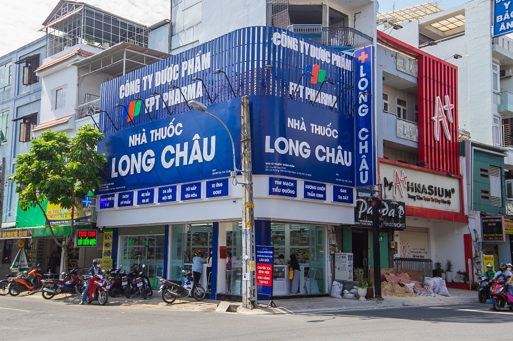 FPT Long Châu luôn coi phát triển kinh doanh gắn liền với trách nhiệm xã hội