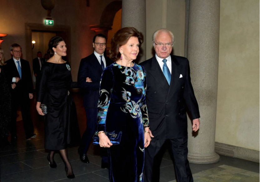 Hoàng hậu Silvia và Vua Carl XVI Gustaf của Thụy Điển dương tính COVID-19.