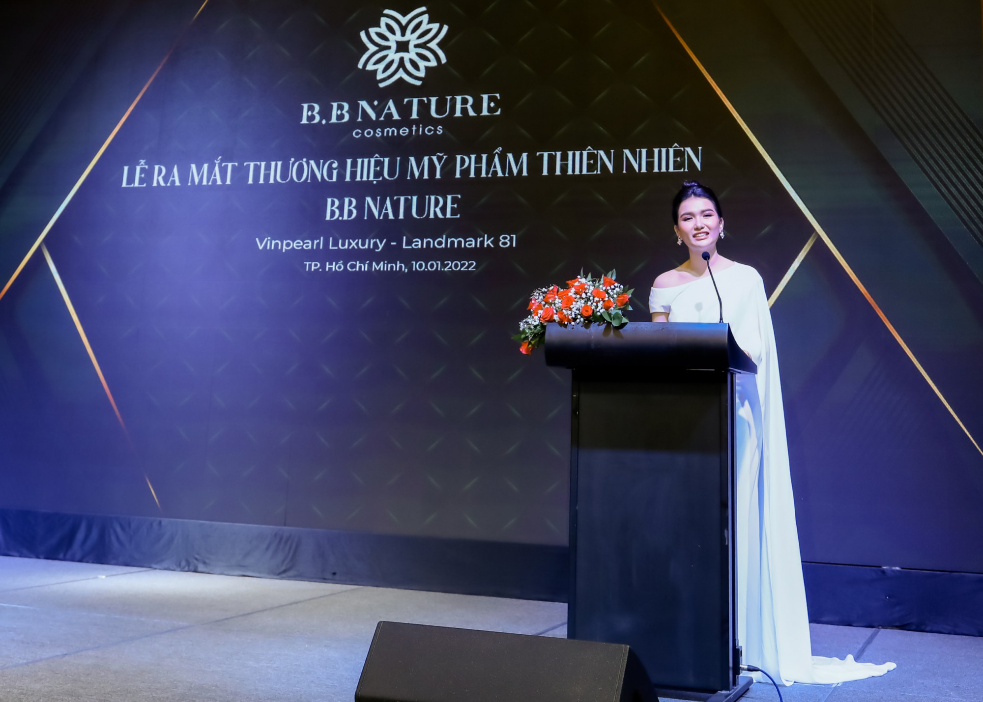 CEO Trương Diễm Trinh phát biểu tại lễ ra mắt thương hiệu B.B NATURE - Ảnh: B.B NATURE