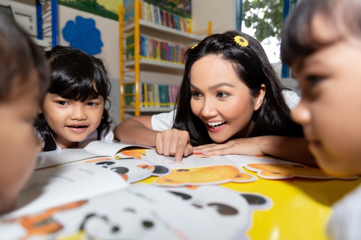 Hoa hậu xây nhiều thư viện với mong muốn giúp trẻ em có được điều kiên học tập tốt hơn
