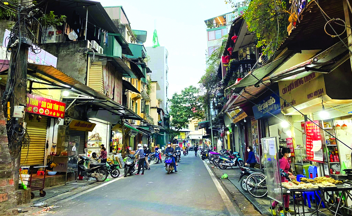 Đa phần các con phố của Hà Nội đều có mùi hương riêng