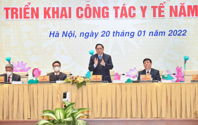 Thủ tướng Phạm Minh Chính đề nghị triển khai tiêm vắc xin thần tốc để mở cửa, phát triển kinh tế (ảnh VGP)