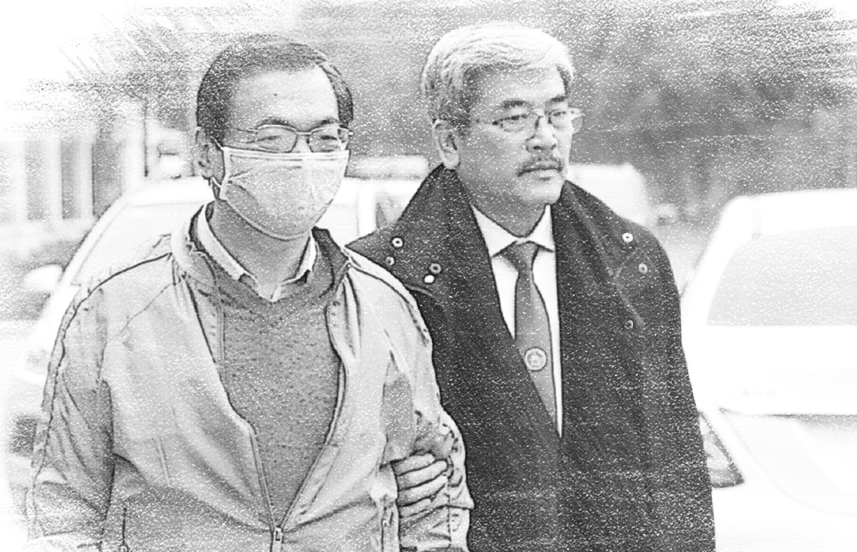 Cựu bộ trưởng Vũ Huy Hoàng tại phiên tòa sơ thẩm tháng 4/2021