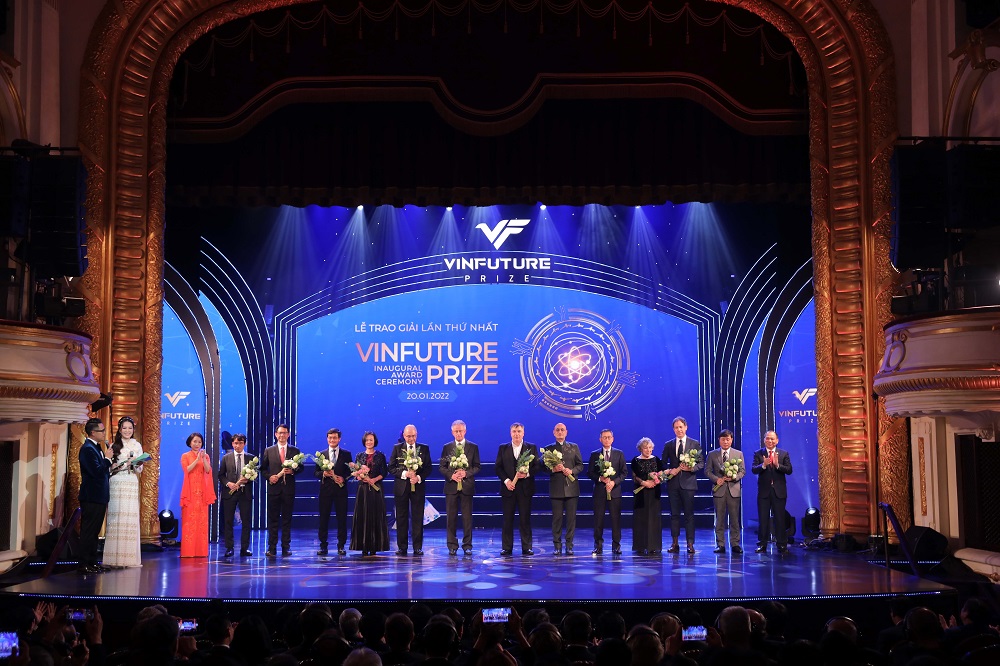 Hội đồng Sơ khảo và Hội đồng Giải thưởng VinFuture - Ảnh: Vingroup