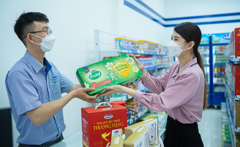 Nhiều sản phẩm dinh dưỡng tại cửa hàng Giấc Mơ Sữa Việt sẽ giúp bạn chăm sóc sức khỏe cho gia đình thêm trọn vẹn - Ảnh: Vinamilk