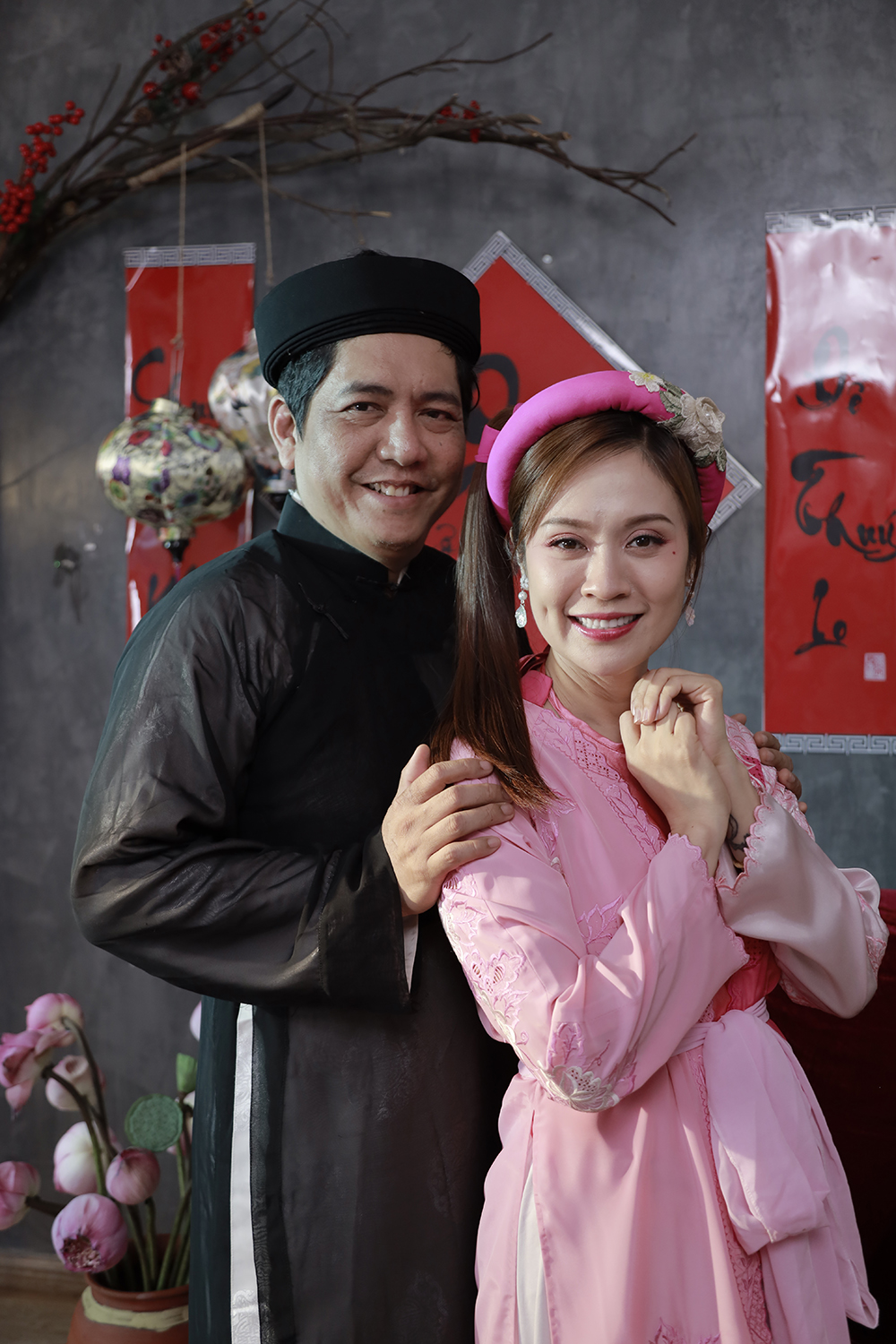 Vợ chồng Thanh Thuý, Đức Thịnh chia sẻ những kinh nghiệm trong đời sống hôn nhân qua những tập phát sóng hài hước, vui nhộn