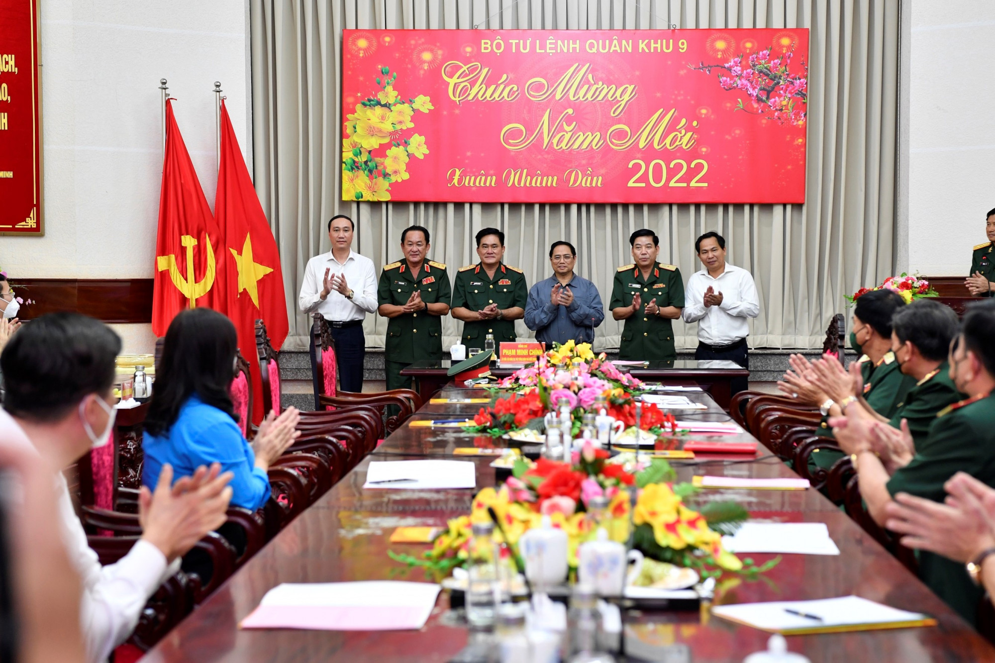 Thủ tướng Phạm Minh Chính tại buổi làm việc với lãnh đạo Quân khu 9 và các tỉnh, thành miền Tây Nam bộ