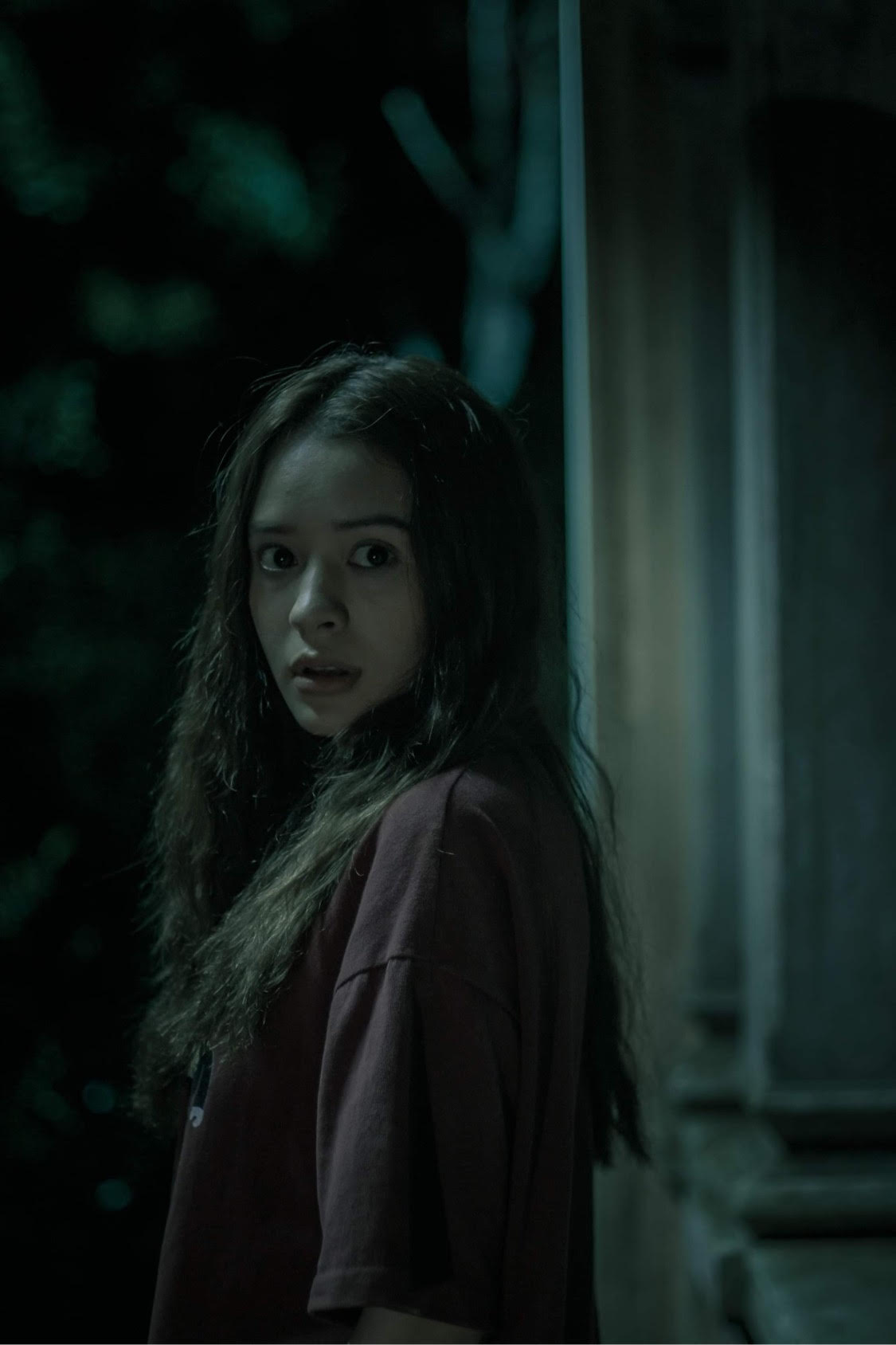 Lần đầu đóng phim, Khánh Uyên (vai Betty) để lại ấn tượng cho người xem với lối diễn tự nhiên, gương mặt lai Tây xinh xắn