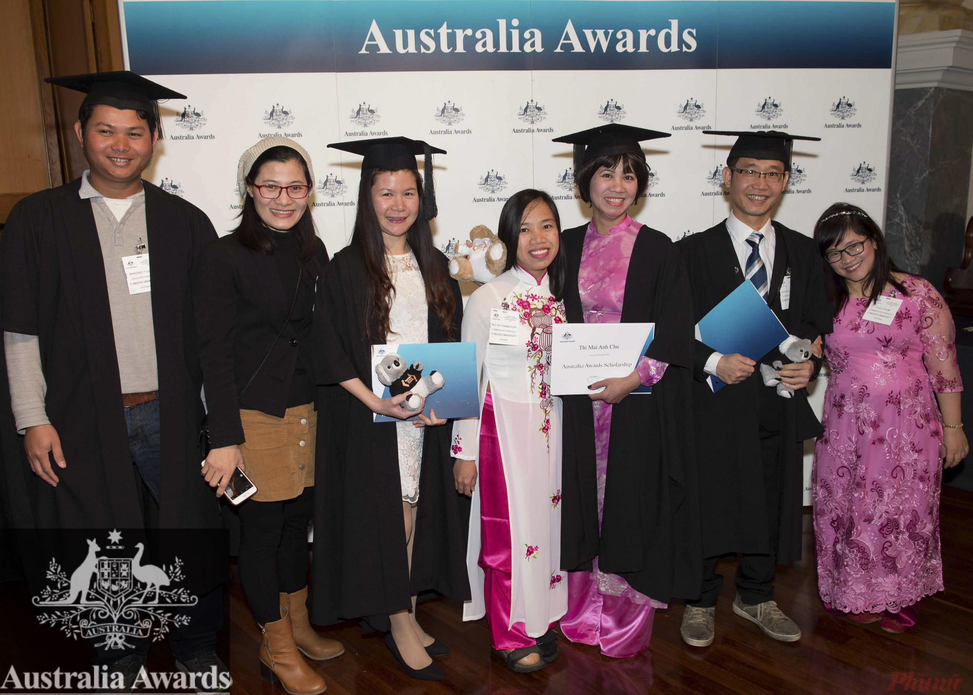 Lứa học viên học bổng chính phủ Australia hoàn thành chương trình đào tạo tại Australia chuẩn bị trở về Việt Nam - Ảnh: Nguyễn Thuận/AAS