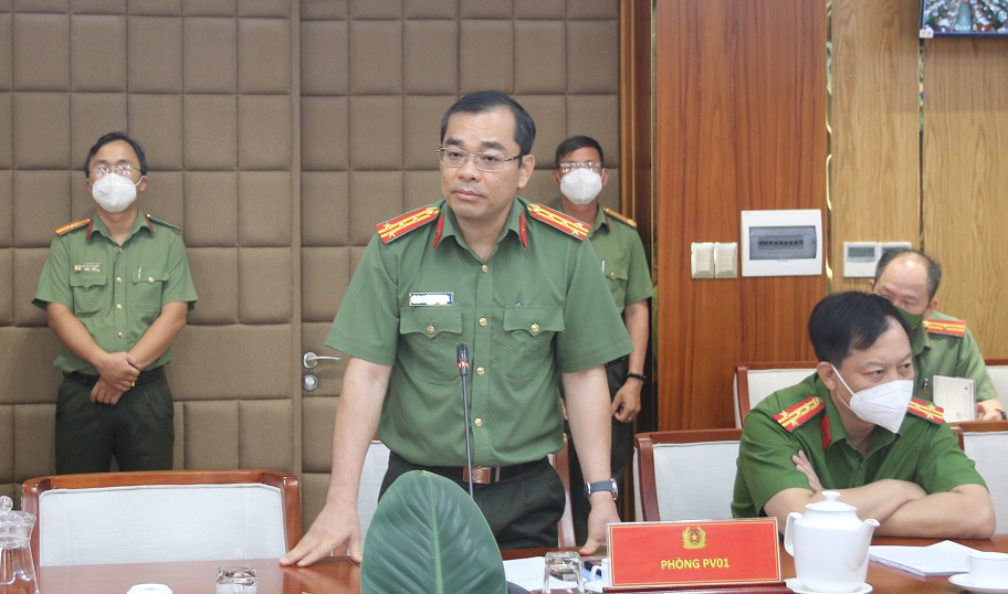 Đại tá Lê Quang Đạo, Trưởng phòng Tham mưu báo cáo tình hình, kết quả công tác bảo đảm an ninh, trật tự trong 9 ngày Tết Nguyên đán Nhâm Dần 2022 