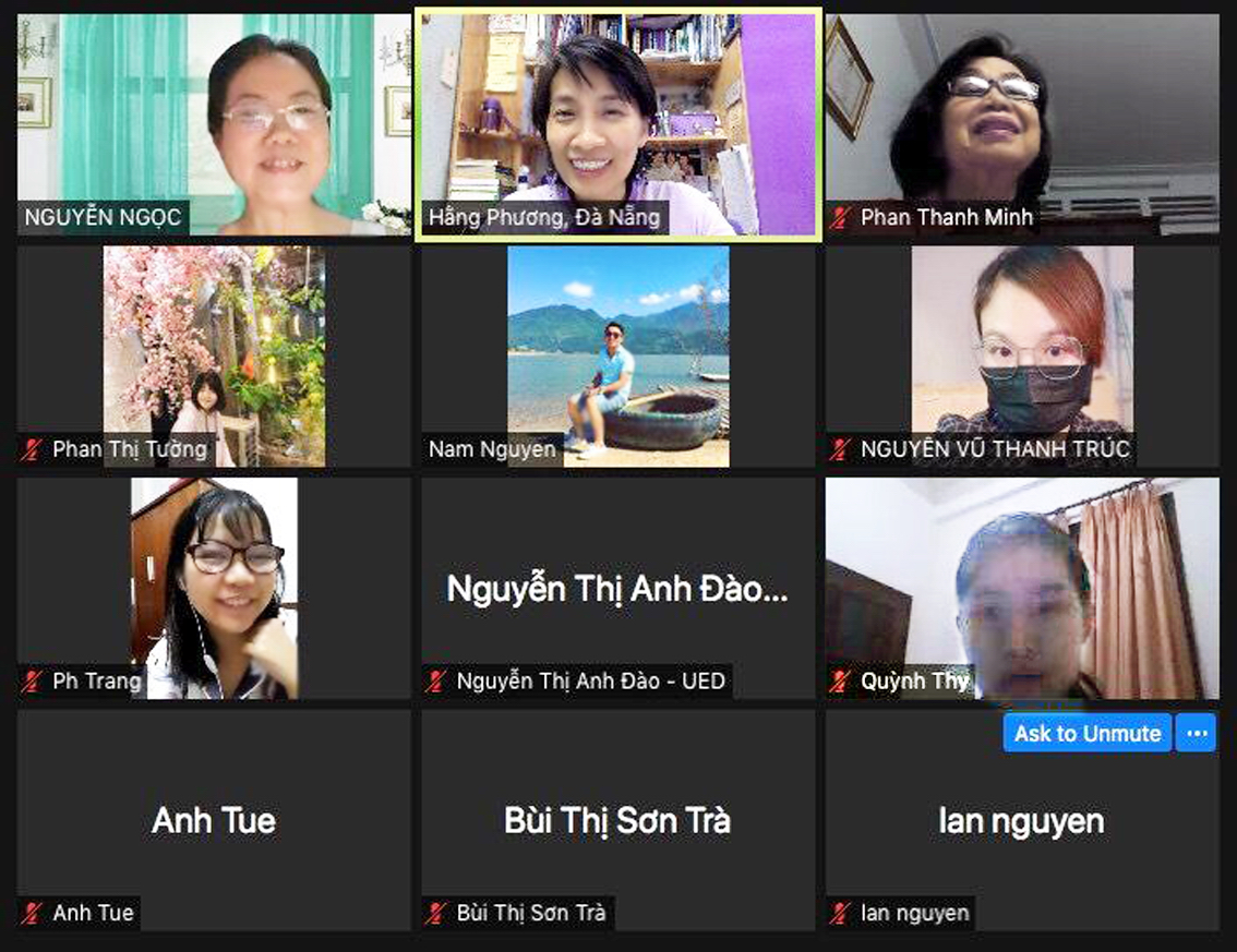 Một cuộc họp trực tuyến của nhóm hành động công tác xã hội Việt Nam
