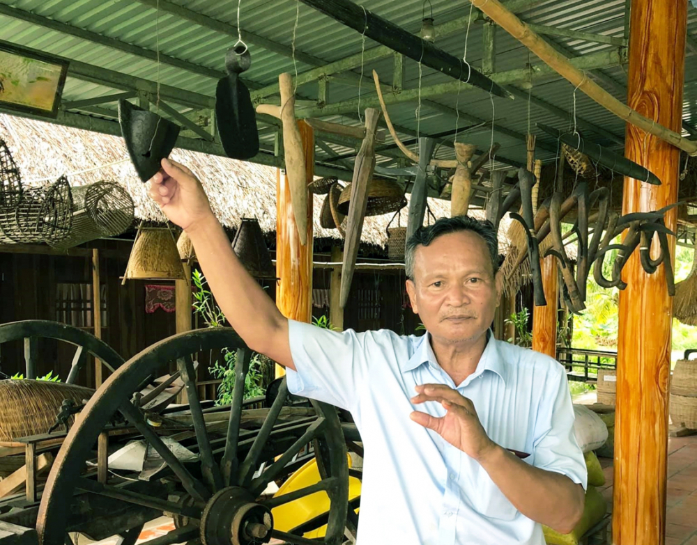 Ông Tư Việt luôn đau đáu với không gian văn hóa lúa mùa ở miền Tây Nam bộ