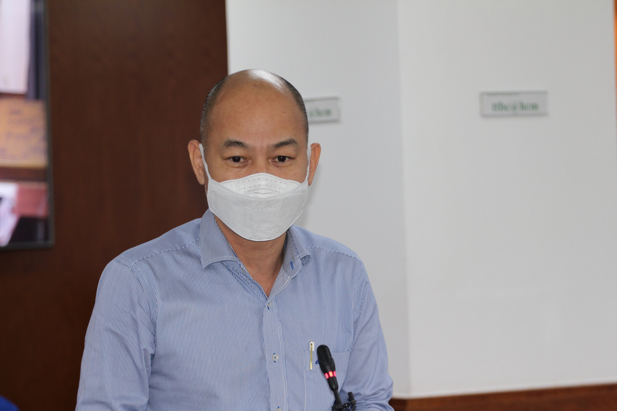 Ông Nguyễn Nguyên Phương tại cuộc họp báo