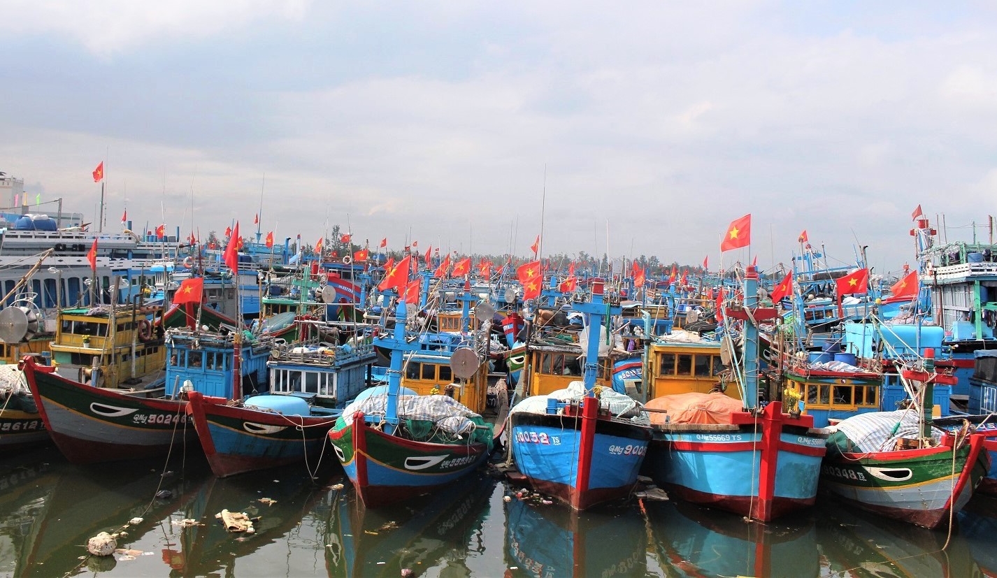Nhiều tàu thuyền tại Quảng Nam vẫn đang nằm bờ do giá xăng dầu tăng cao liên tiếp
