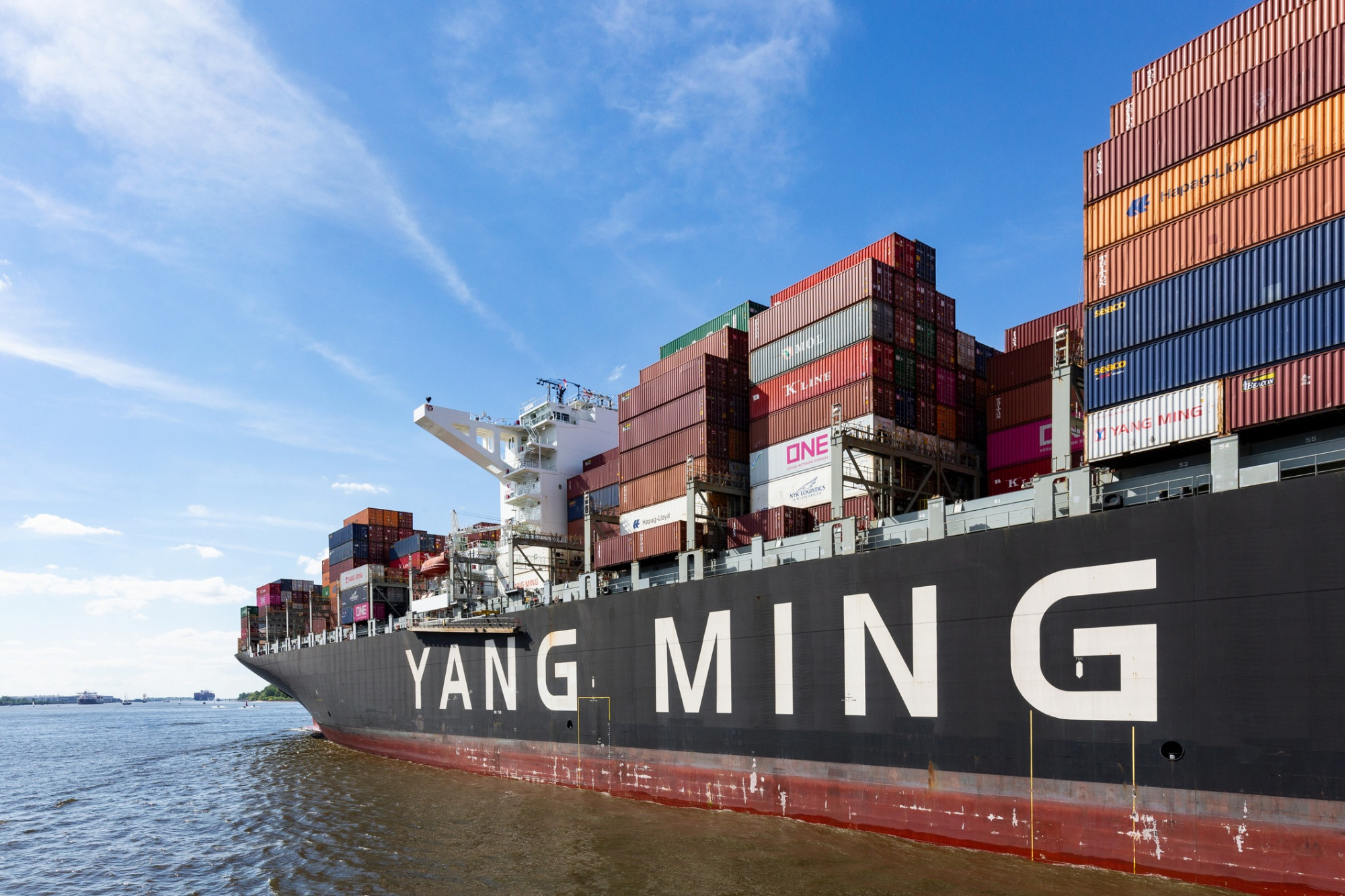 Vinacas đề nghị các hãng tàu hỗ trợ tạm giữ hàng tại cảng và hướng dẫn cho doanh nghiệp các thủ tục hoàn trả hàng cho doanh nghiệp