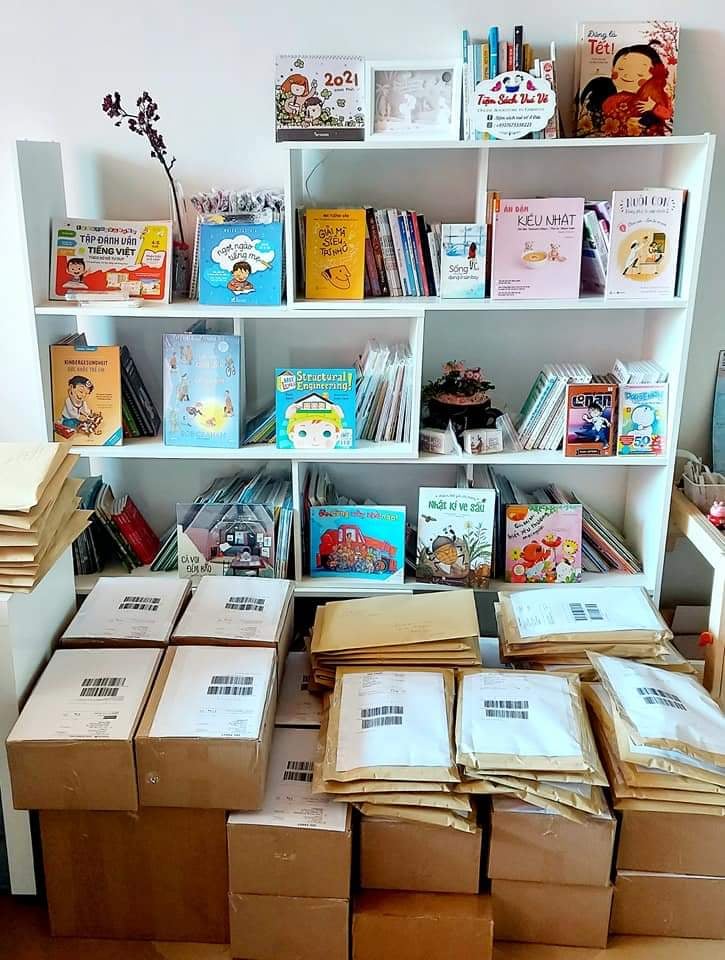 Tiệm sách Vui Vẻ ở Đức quy mô nhỏ gọn nhưng hàng tháng đều đặn phát hành trên 1.000 cuốn sách Việt cho cộng đồng người Việt xa quê