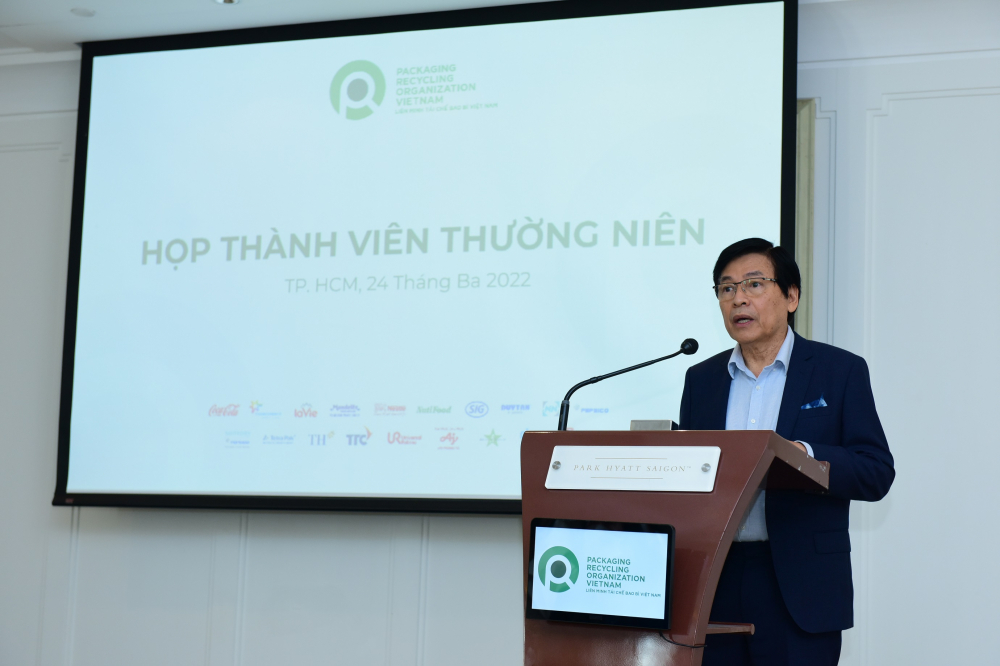 Ông Phạm Phú Ngọc Trai- Chủ tịch PRO Viet Nam tại buổi họp