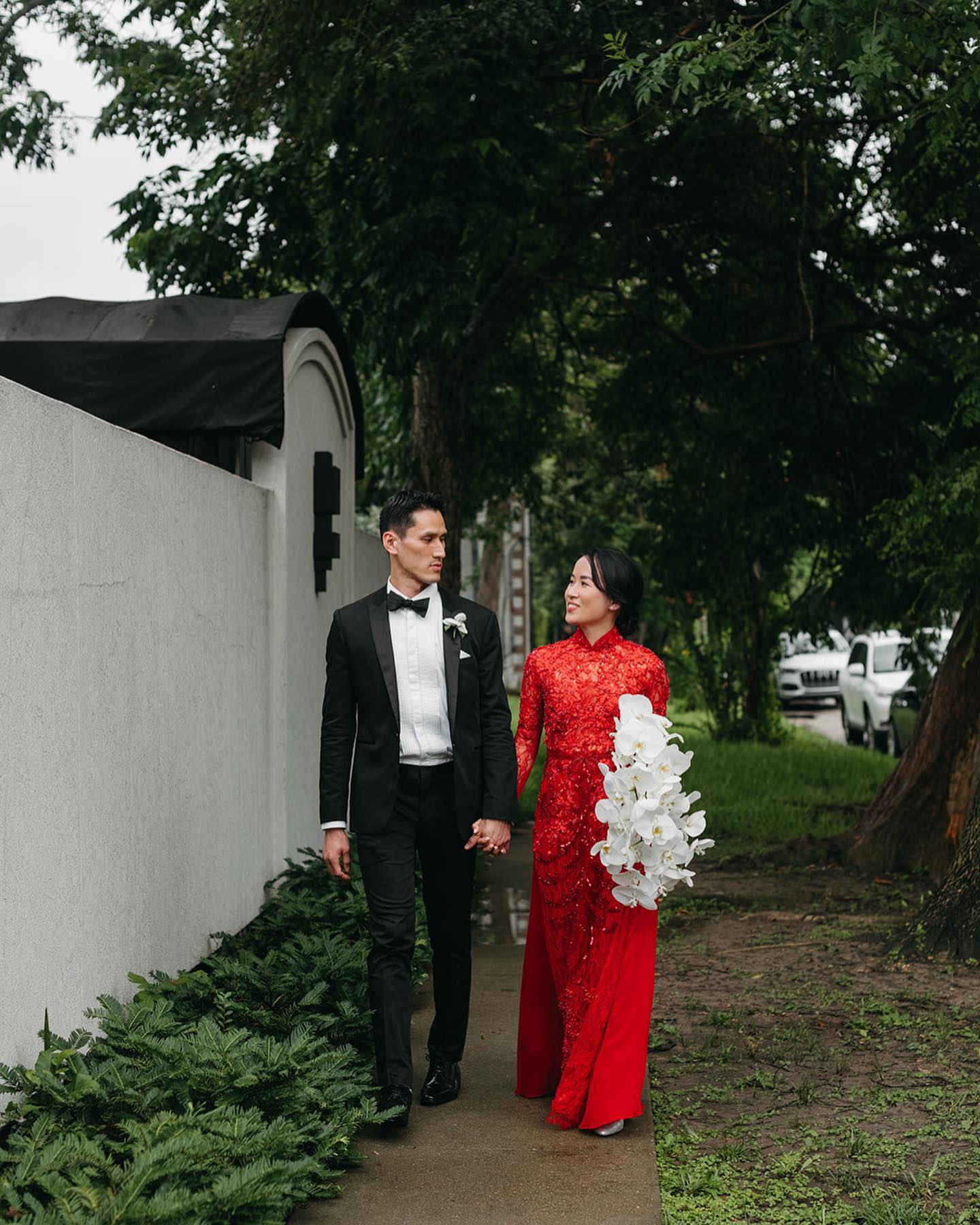 Áo dài của Thái Nguyễn được cô dâu chọn diện trong ngày trọng đại