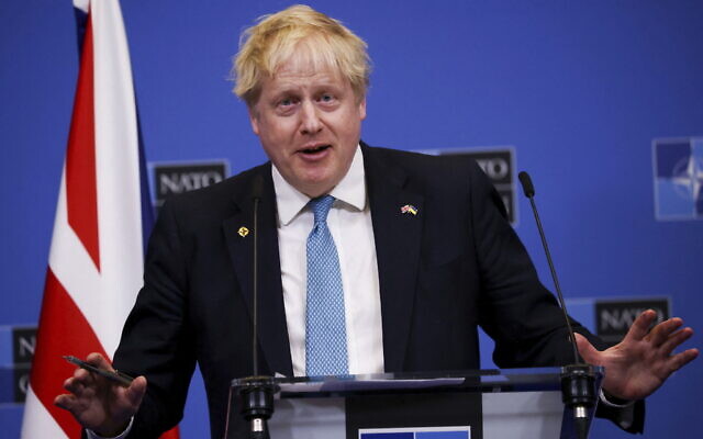 Cảnh sát Anh phạt 20 người tham sự các bữa tiệc bất hợp pháp của Thủ tướng Boris Johnson