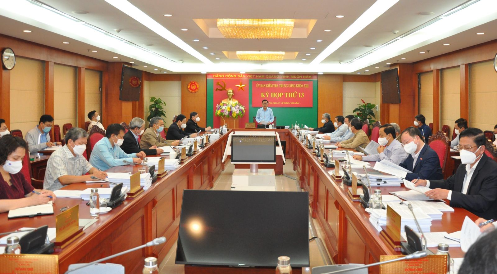 Từ ngày 28 đến ngày 31/3/2022, tại Hà Nội, Ủy ban Kiểm tra Trung ương đã họp Kỳ thứ 13. 