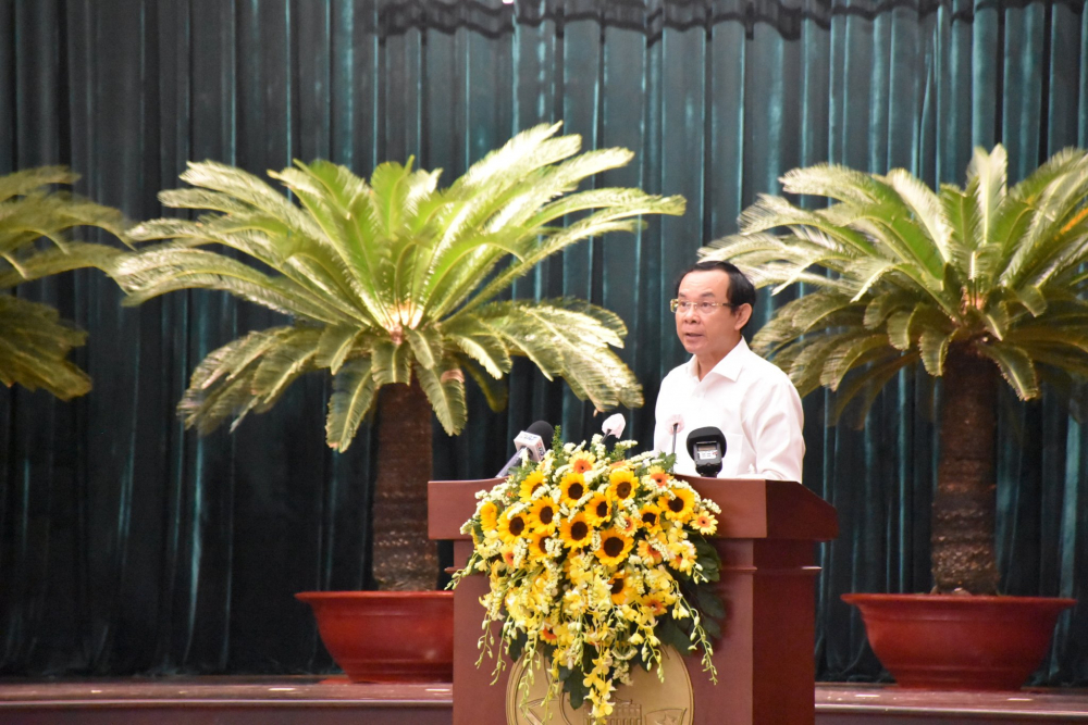 Bí thư Thành ủy TPHCM Nguyễn Văn Nên đề nghị các đại biểu thảo luận, bàn sâu, góp ý kiến tìm giải pháp cho 