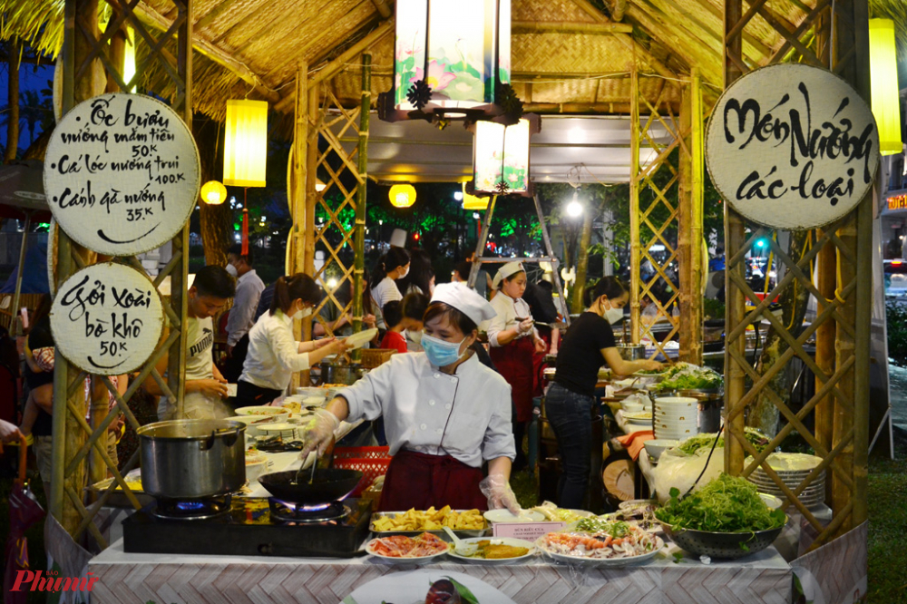 Không gian các món nướng Nam Bộ tại ngày hội ẩm thực