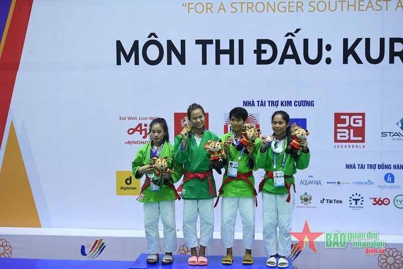  Đội tuyển kurash Việt Nam mở màn SEA Games 31 với 4 tấm HCV. Ảnh: Trọng Hải