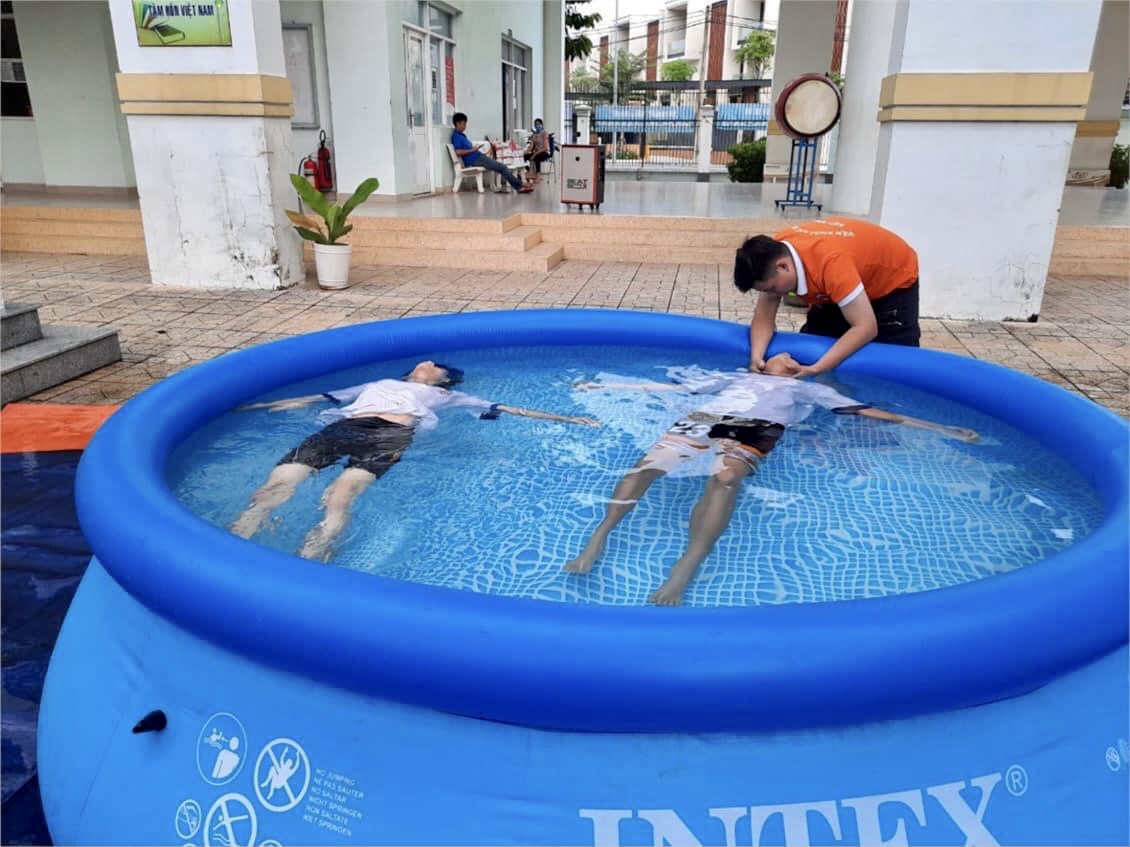 Sở GD-ĐT TPHCM yêu cầu nhà trường tăng cường hơn nữa công tác phối hợp để phòng chống đuối nước cho học sinh khi nghỉ hè 