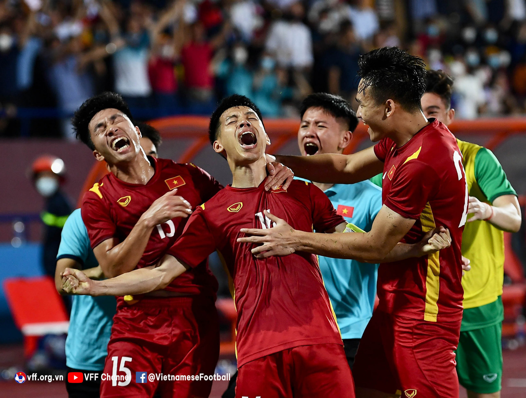 Bàn thắng của Đỗ Hùng Dũng giúp U23 Việt Nam giải tỏa thế bế tắc trước các cầu thủ U23 Myanmar - Ảnh: VFF
