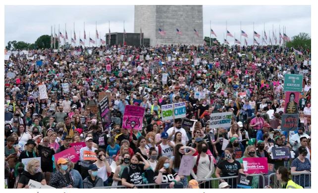 Cuộc biểu tình của nhà hoạt động vì quyền phá thai tại Đài tưởng niệm Washington 